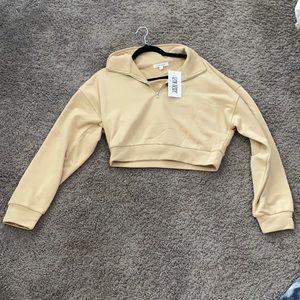NWT 12th Tribe Half Zip Crop Sweater